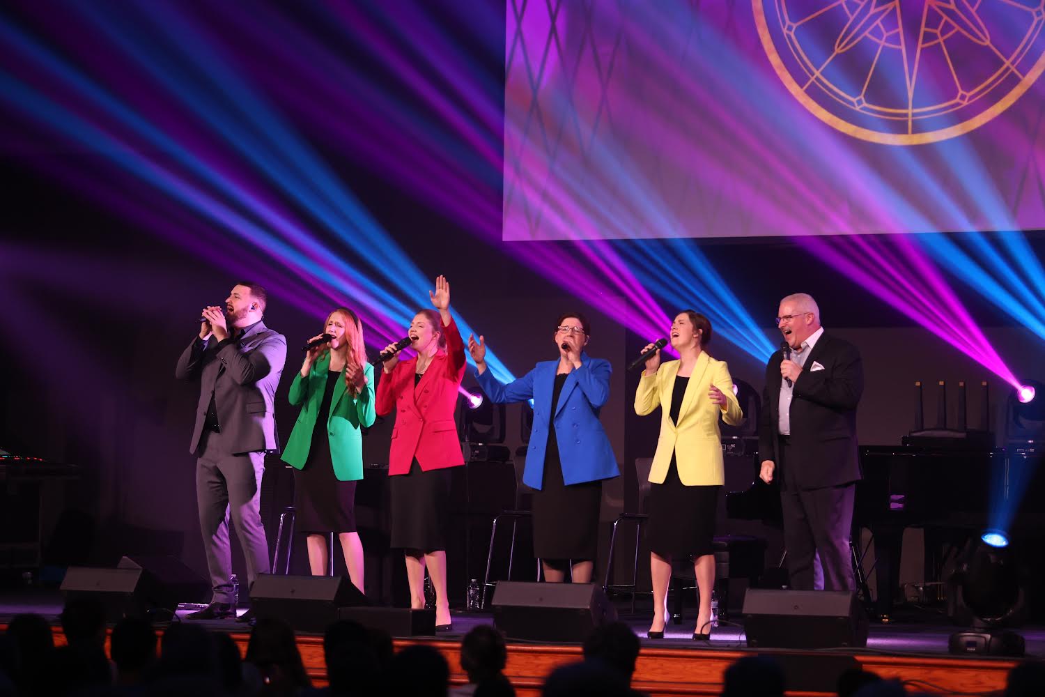 The Collingsworth Family performing