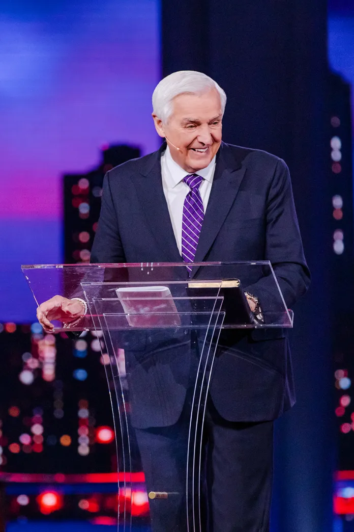 David Jeremiah smiling as he speaks on stage